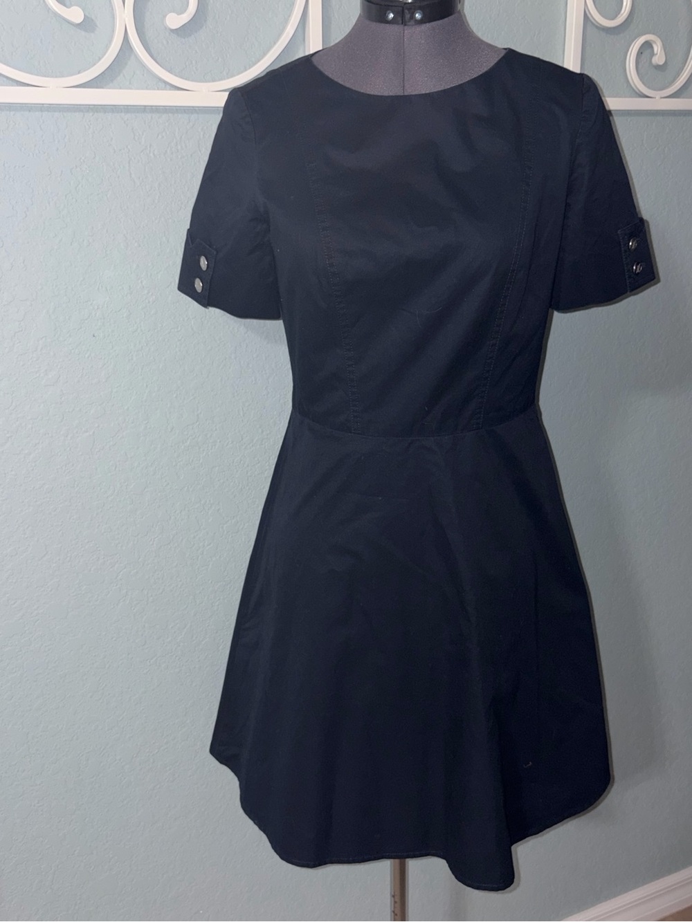 Louis Vuitton Uniformes black short sleeve fit & flare dress